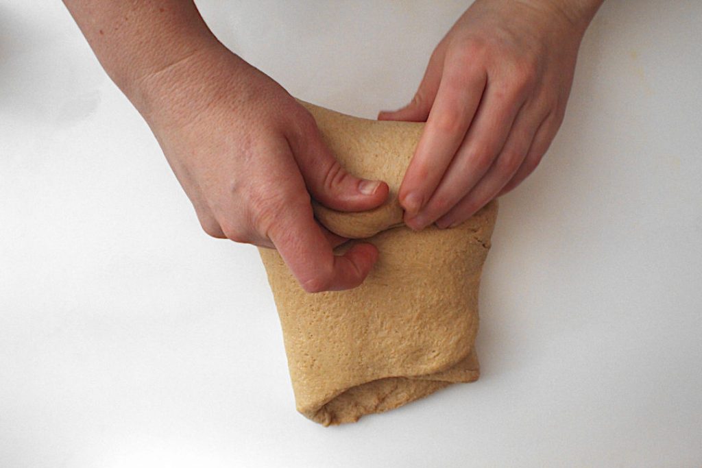 How to Shape a loaf of bread